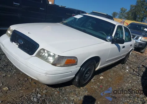 2003 Ford Crown Victoria Police z USA, uszkodzony, nr VIN 2FAFP71W73X114932